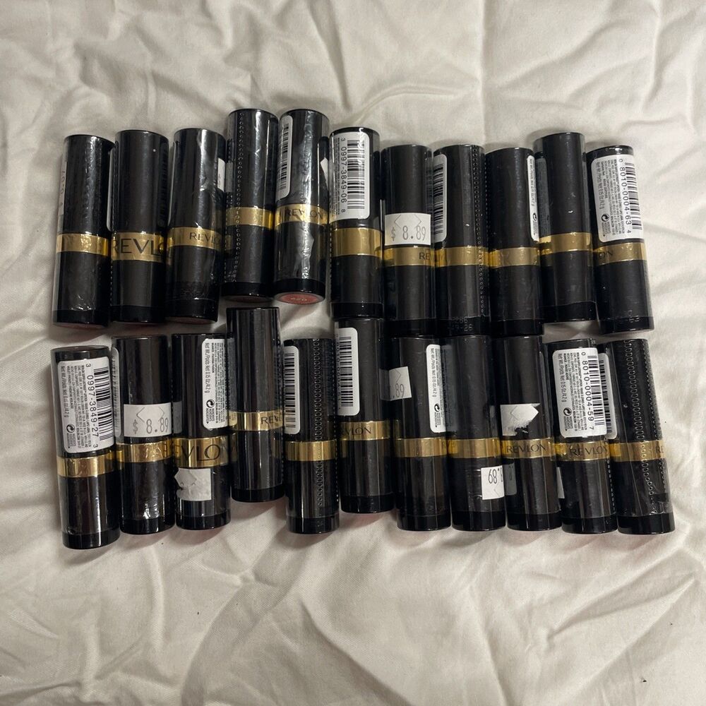 22 Piece MIXED LOT REVLON SUPER LUSTROUS Lipsticks-variety NOS